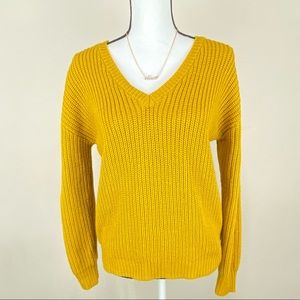 Love By Design Long Sleeves Lace-Up Back Sweater Color Gold Size Large